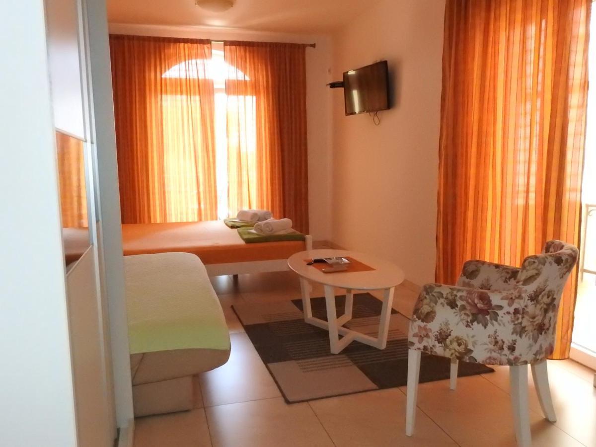 Luna Apartments Budva Exterior photo